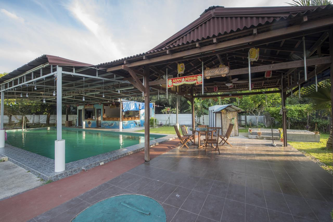 Sinar Eco Resort Kampong Bukit Panjang Exterior foto